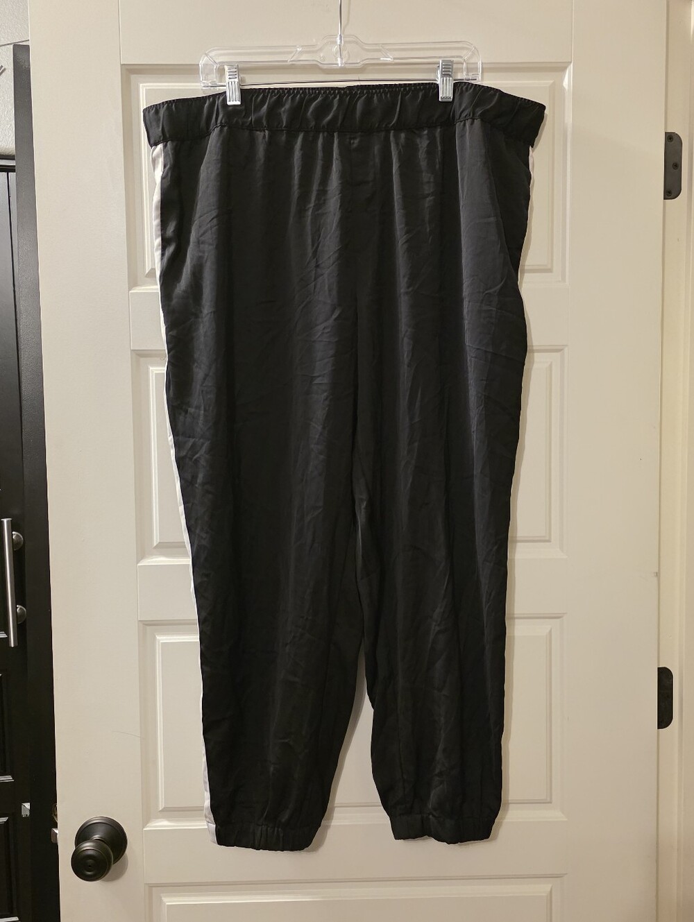 Black Women's Elastic-Waist Joggers Size XXL